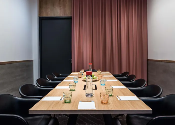 Scandic Frankfurt Museumsufer Otel 4*