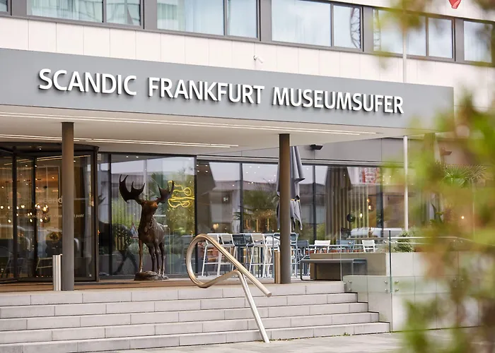 Hotel Scandic Frankfurt Museumsufer 4*