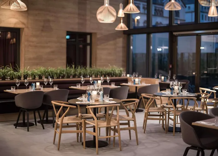 Hotel Scandic Frankfurt Museumsufer 4*