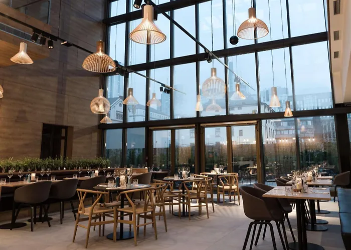 Hotel Scandic Frankfurt Museumsufer 4*